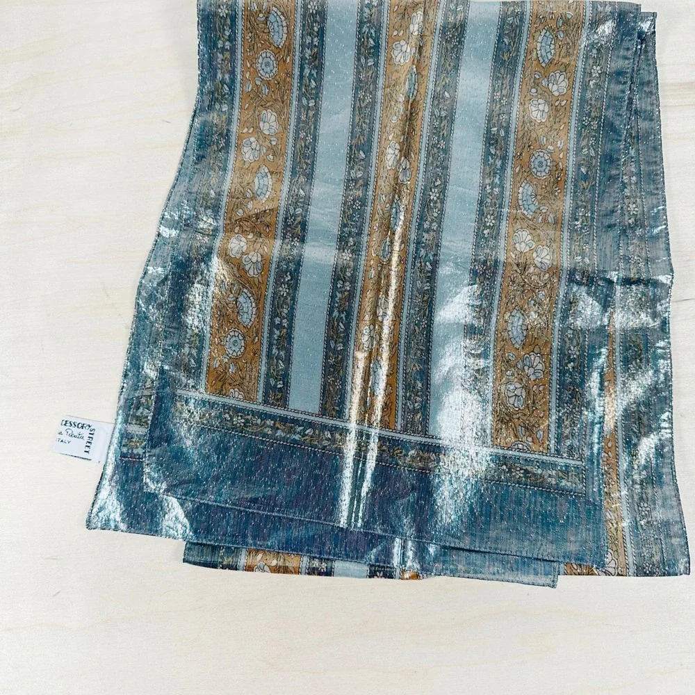 Oscar de la Rente Metallic Scarf Paisley Blue Gold Made‎ in Italy Party Formal